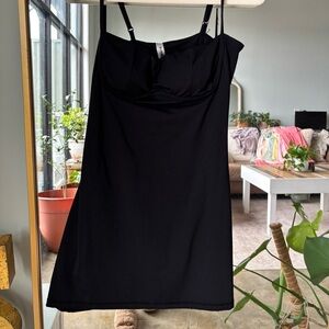 Elegant Black Spaghetti Strap Althetic Dress